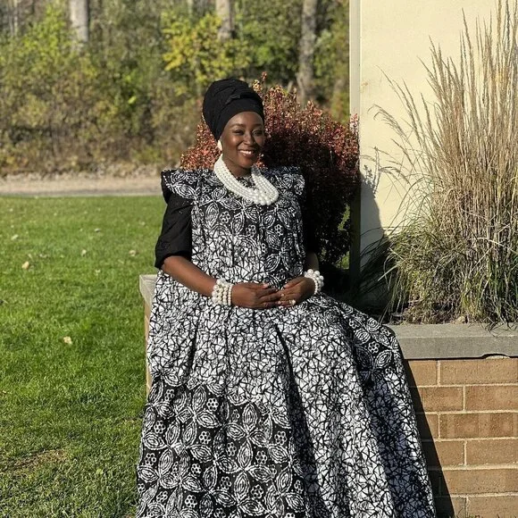 Handmade Complete Outfit With jewelry - Picture 5 of 6